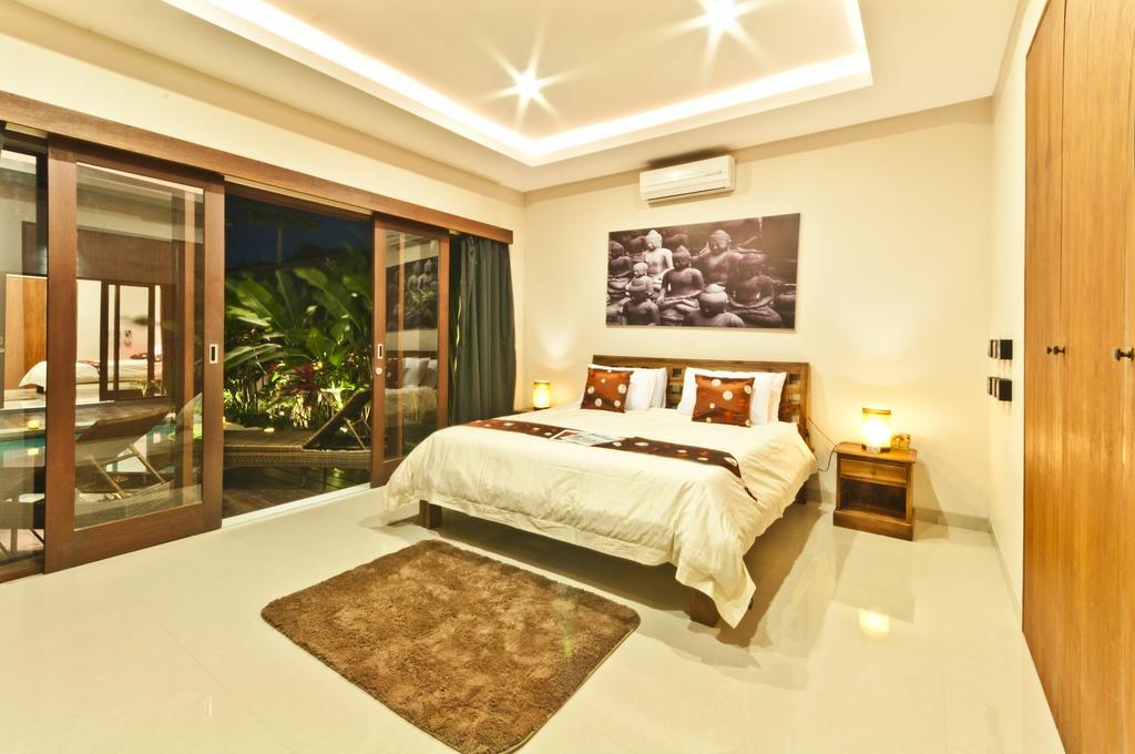 Villa Gayatri Seminyak Kamer foto