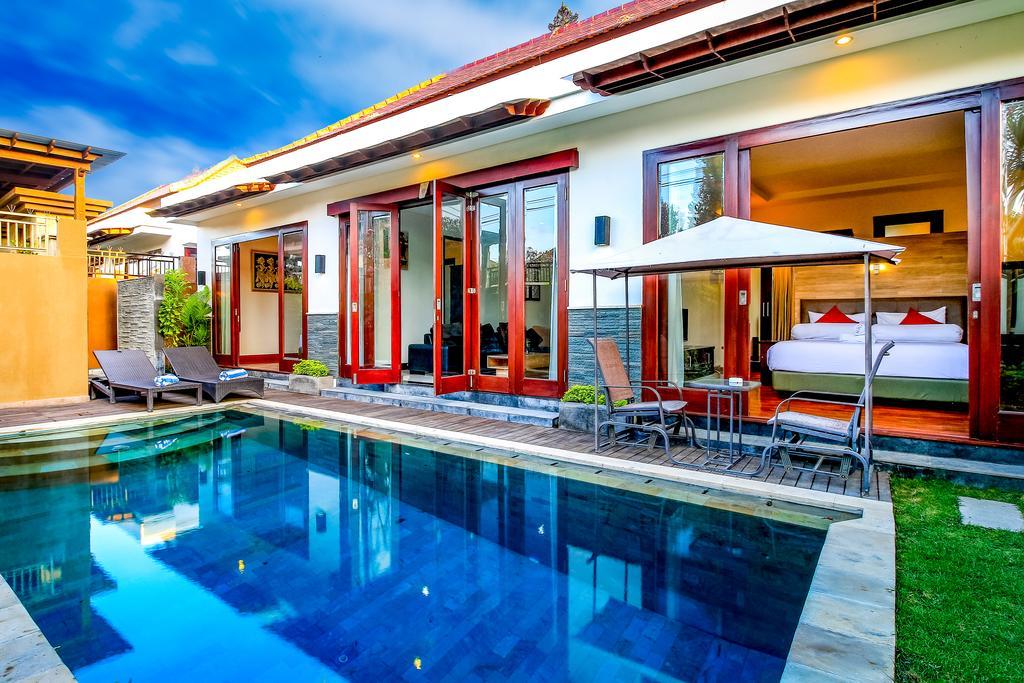 Villa Gayatri Seminyak Buitenkant foto
