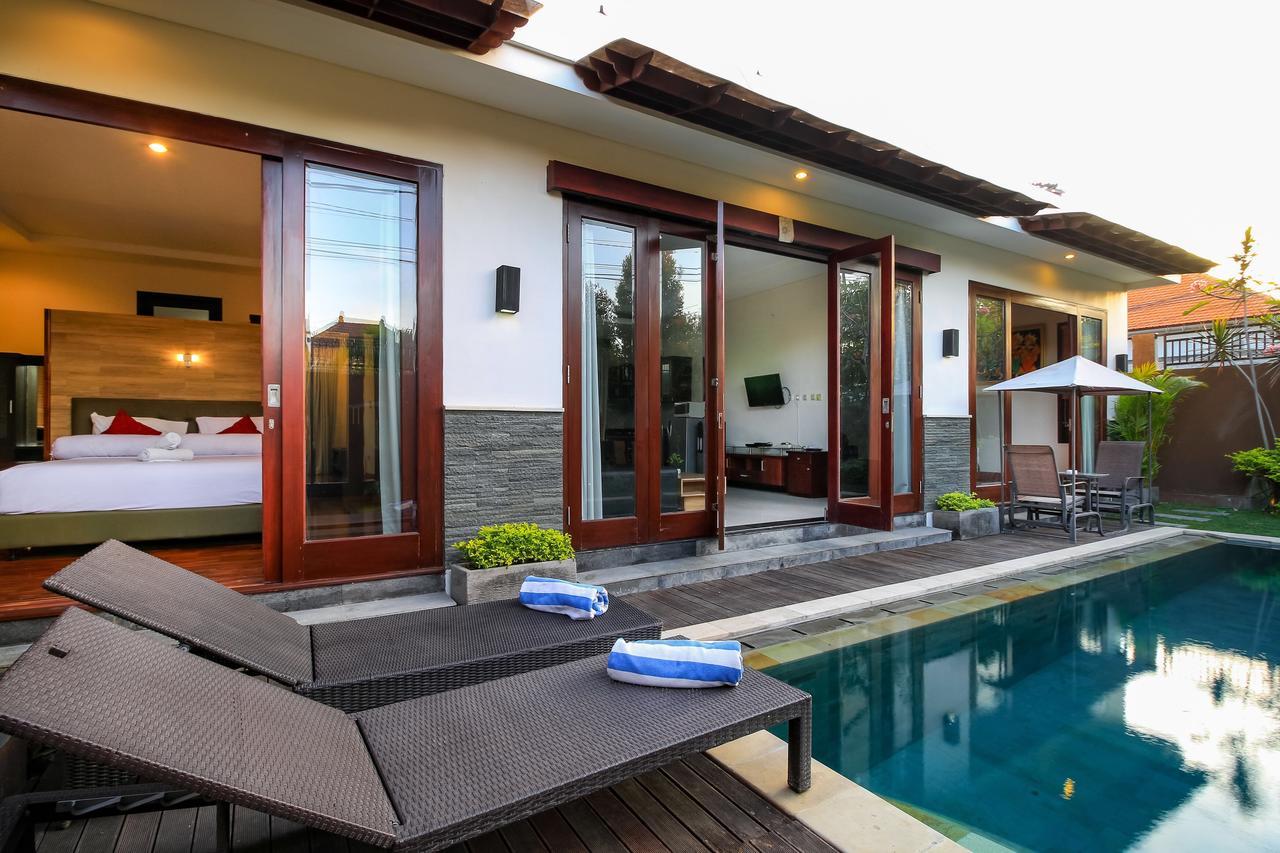 Villa Gayatri Seminyak Buitenkant foto
